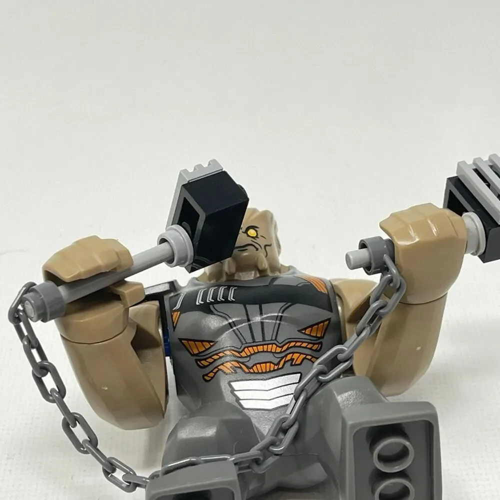 LEGO Cull Obsidian Minifigure Bigfig Sanctum Sanctorum 76108 With Accessory